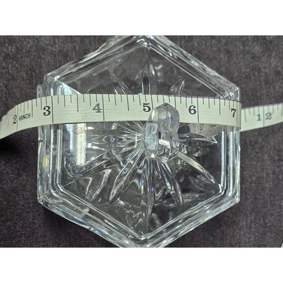 Royal Limited 24% Percent Full Lead Crystal Heart Hexagon Box Candy Dish w. Lid - Picture 8 of 9
